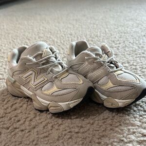 New Balance Kids' Beige and Cream Sneakers